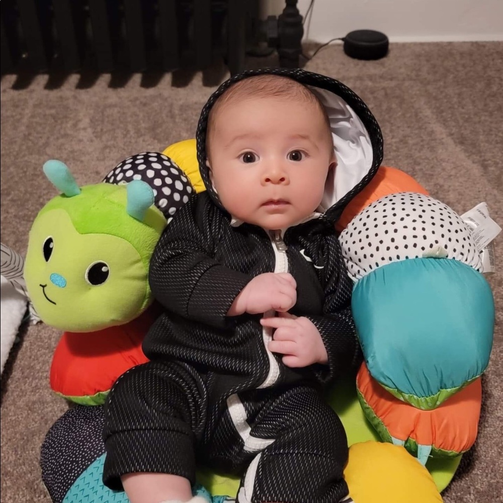 Nike onesie - Picture 2 of 11